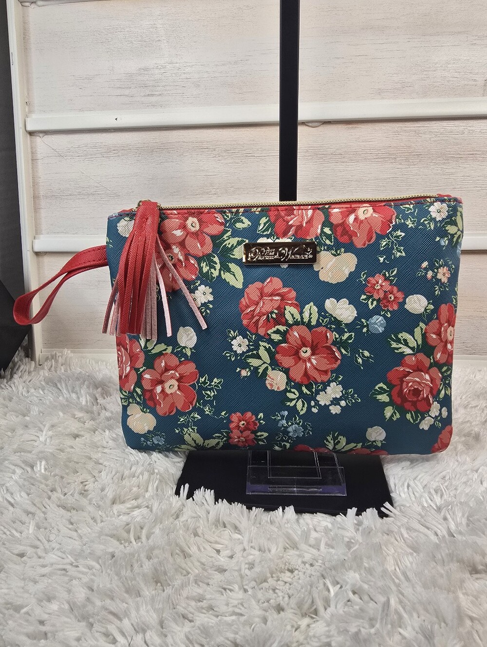 The Pioneer Woman Teal Floral Wristlet Clutch with Red Tassel